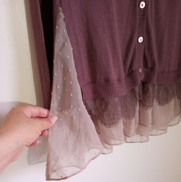 LOGO Lori Goldstein lightweight button down cardigan with ruffle hem size xxs - Picture 5 of 11